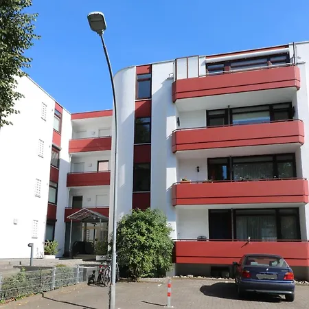 Strandlaeufer Im Lindenhof דאהמה